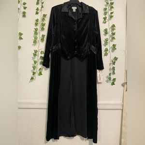 Amanda Lane Velvet cardigan black